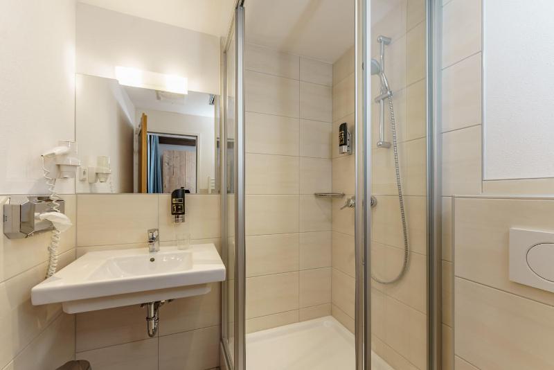 Single Room with Balcony image 3