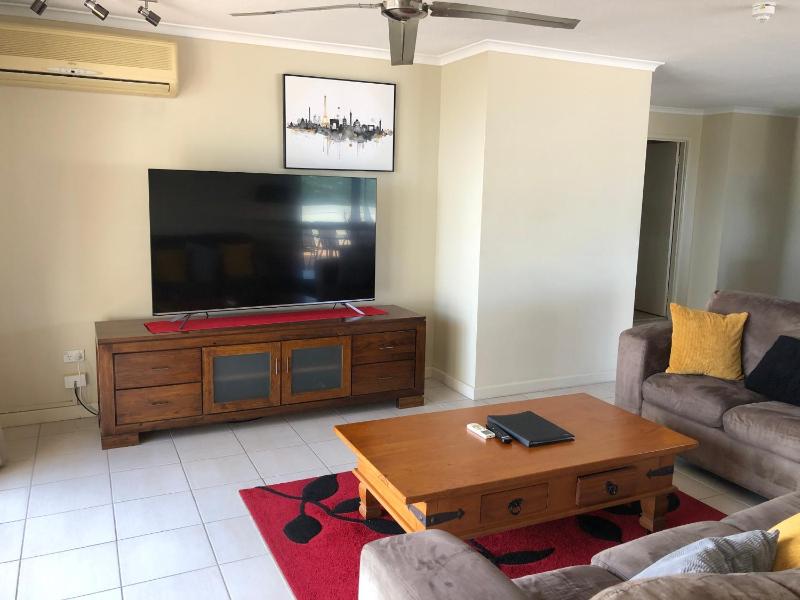 Coral Towers Holiday Suites - image 4