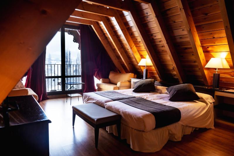 Junior Suite image 1