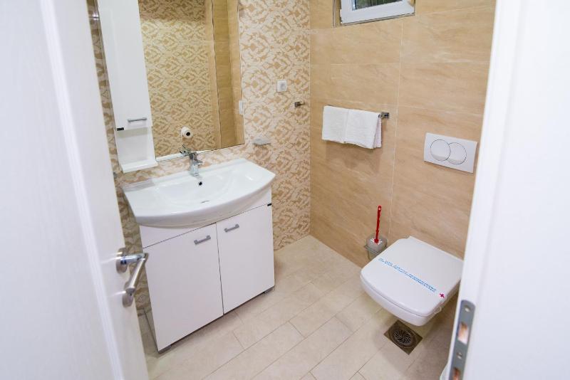 Two-Bedroom Apartment (7) image 3