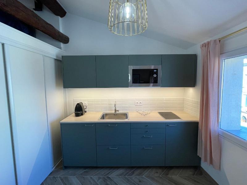 Nice Renting - MASSENA - LOFT - HEART of VIEIL ANTIBES - THE MARKET WITH SEA VIEW - image 20
