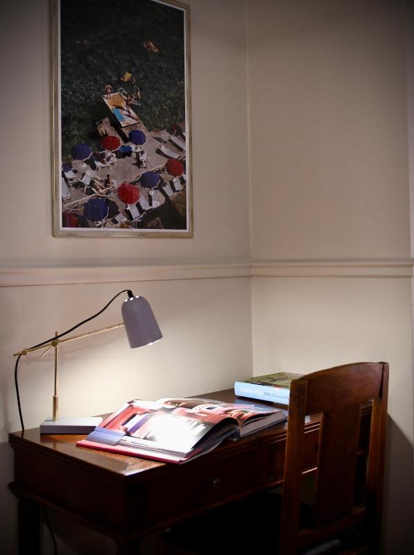 Medium image 3