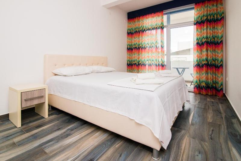 Apartment - Ground Floor (6) image 4