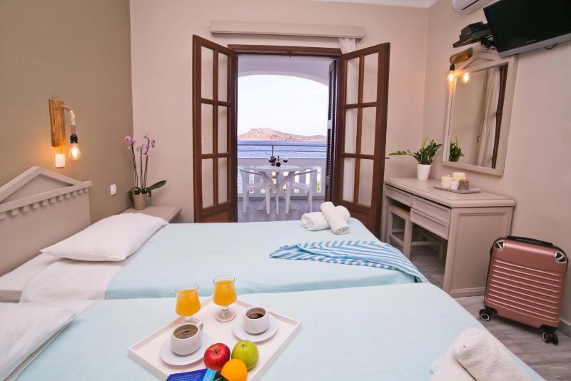 Studio with Sea View image 4