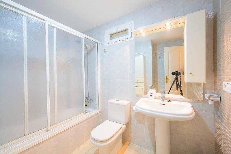 Apartment with Sea View image 2