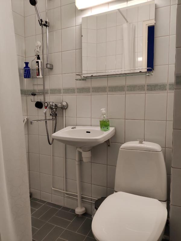 Standard Single Room image 3