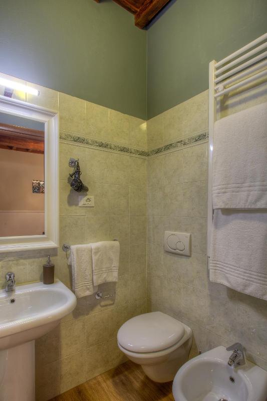 Double Room with Private External Bathroom image 4