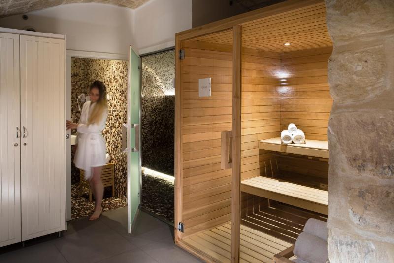 Hotel R De Paris - Boutique Hotel - image 11