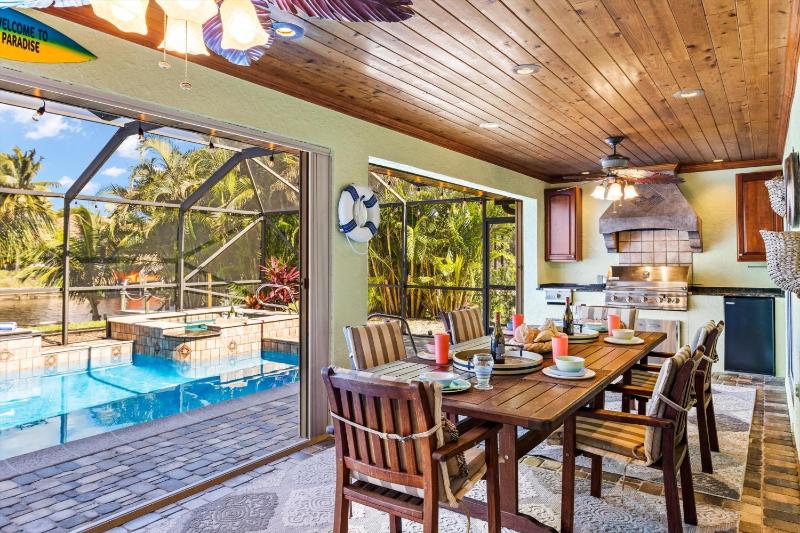 Direct Access Waterfront Villa with Heated Pool & Spa - Edgewater Escape - Roelens Vacations - image 31