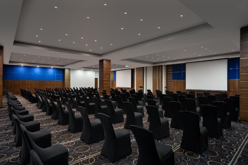 Premier Hotel Midrand - image 7