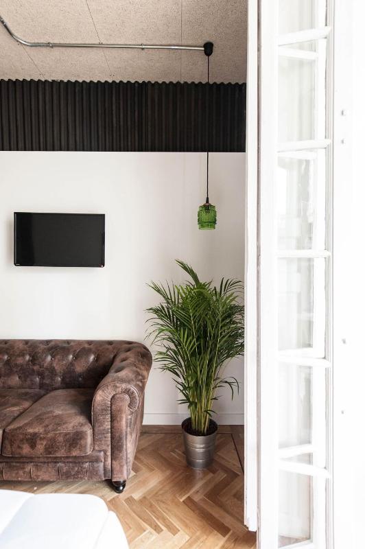 Superior Double Room with Balcony image 1