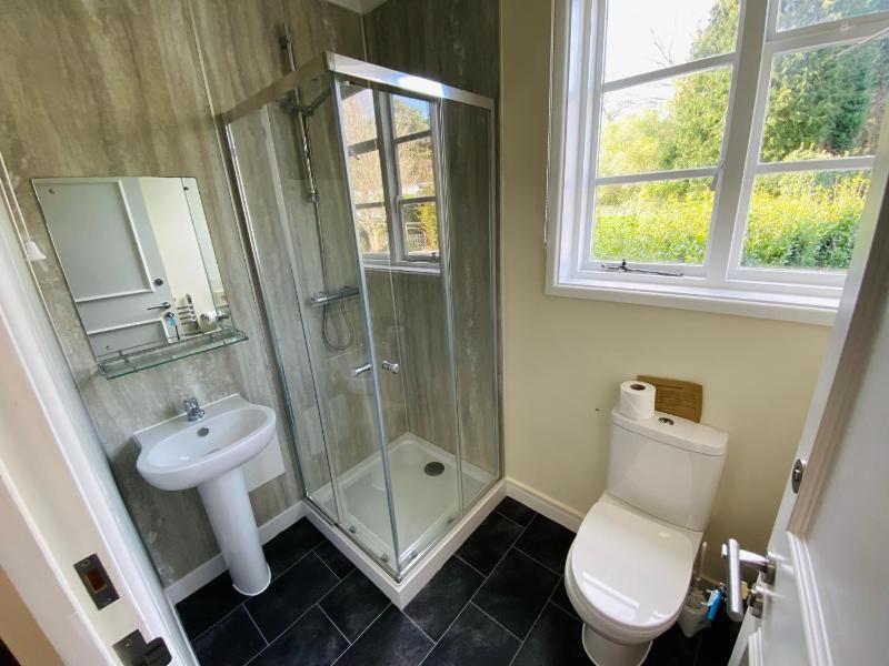 Single Room with Private External Bathroom image 1
