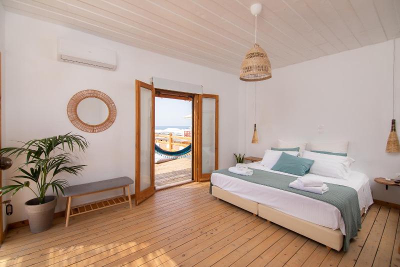 Sirens beach houses Images