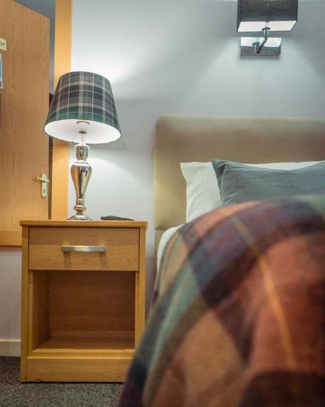 Budget Single Room image 4