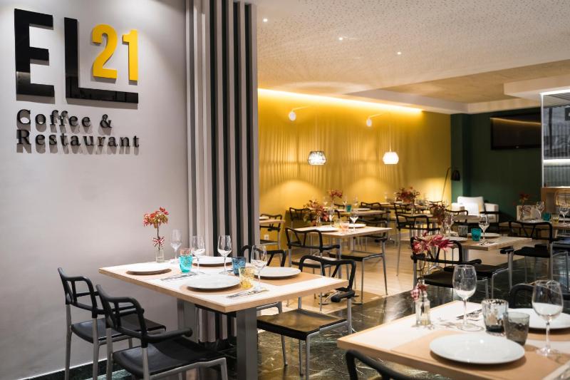 Hotel Sercotel Tres Luces - image 35