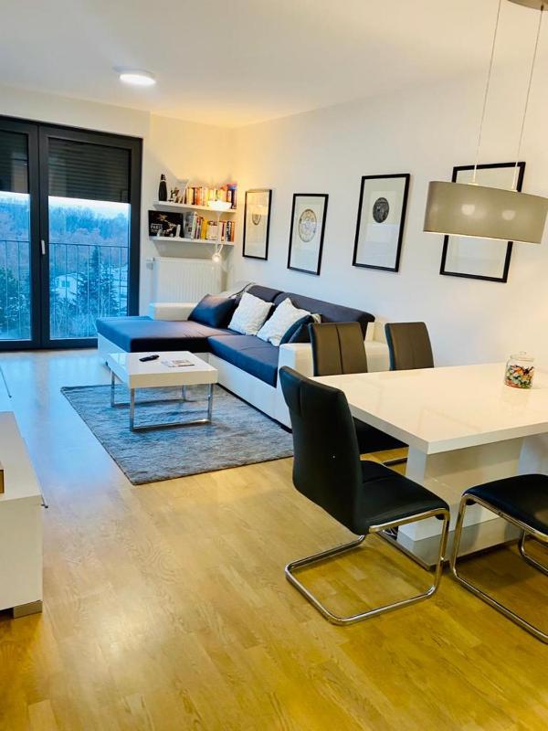 Apartment image 2
