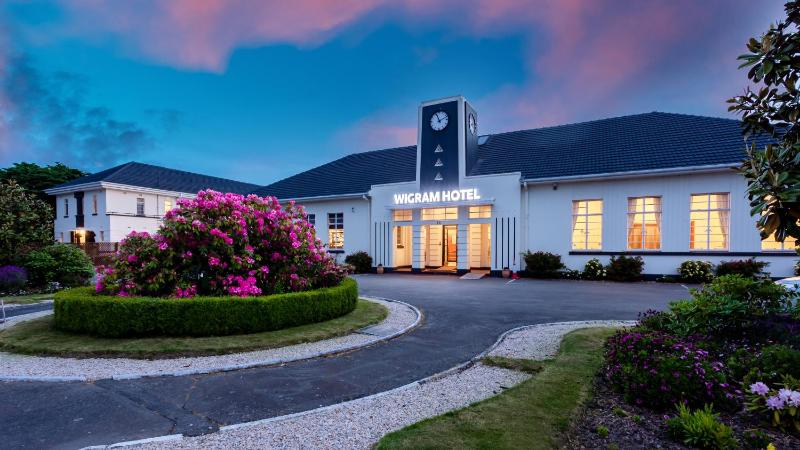 Wigram Hotel - image 1