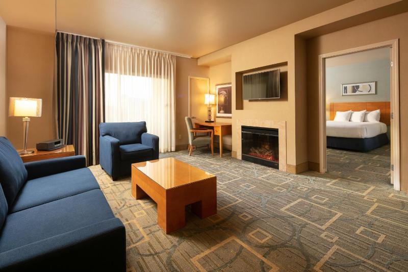 Executive Suite image 1