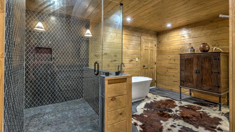 Carpe Diem - Dog Friendly | Mountain Views | Fun Game Room | Hot Tub - image 5
