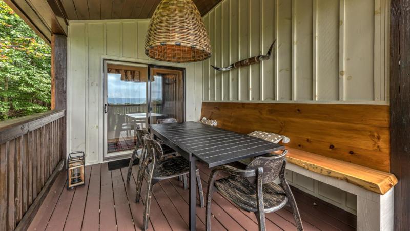 Carpe Diem - Dog Friendly | Mountain Views | Fun Game Room | Hot Tub - image 13