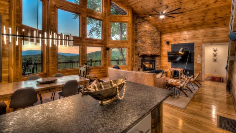 Carpe Diem - Dog Friendly | Mountain Views | Fun Game Room | Hot Tub - image 19