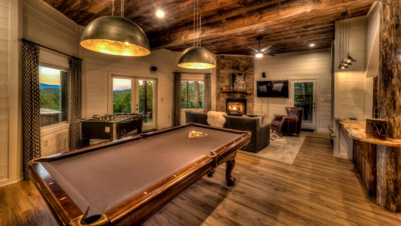 Carpe Diem - Dog Friendly | Mountain Views | Fun Game Room | Hot Tub - image 27
