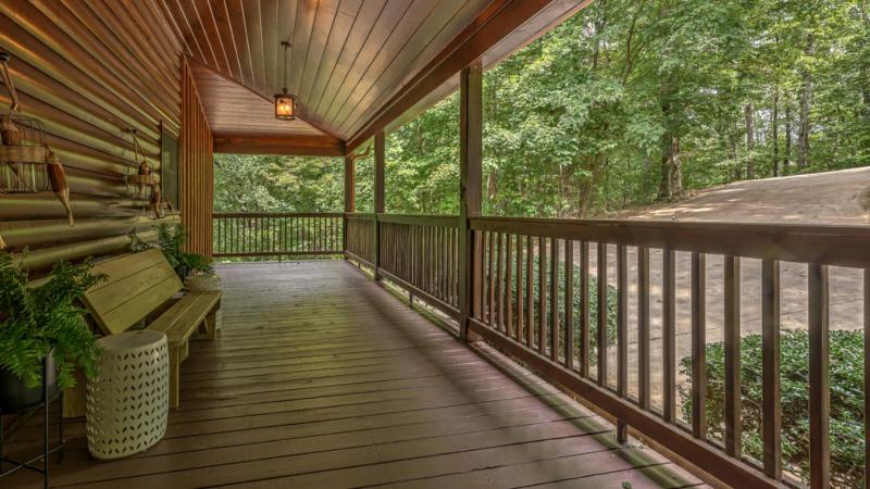 Carpe Diem - Dog Friendly | Mountain Views | Fun Game Room | Hot Tub - image 18