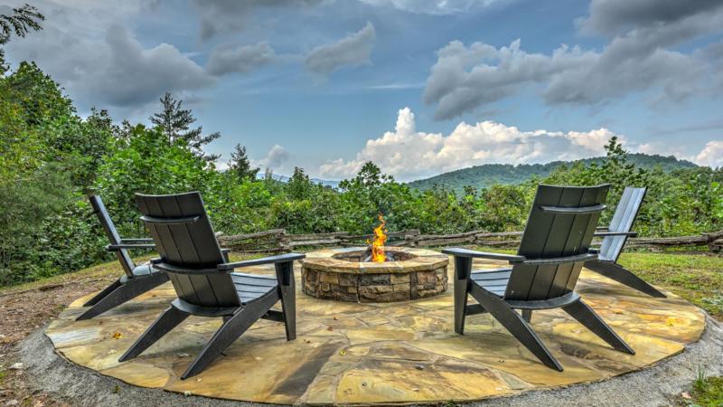 Carpe Diem - Dog Friendly | Mountain Views | Fun Game Room | Hot Tub - image 37