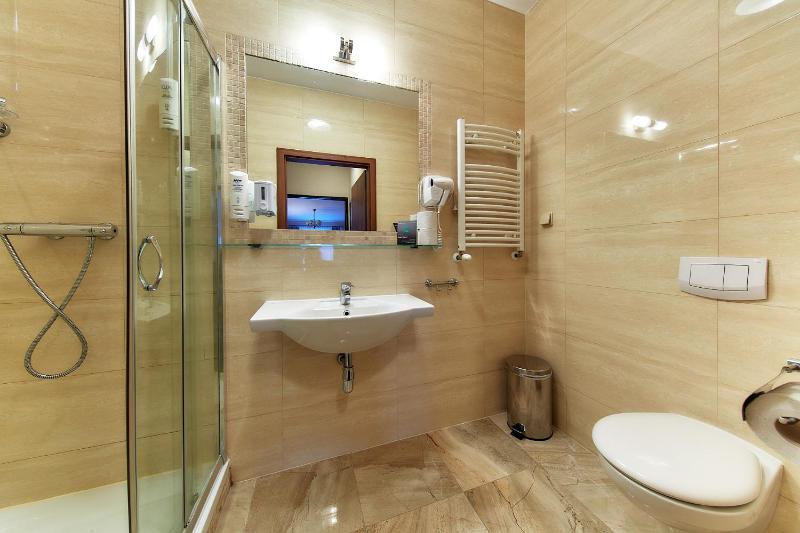 Triple Room image 4