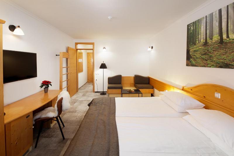 Triple Room image 1