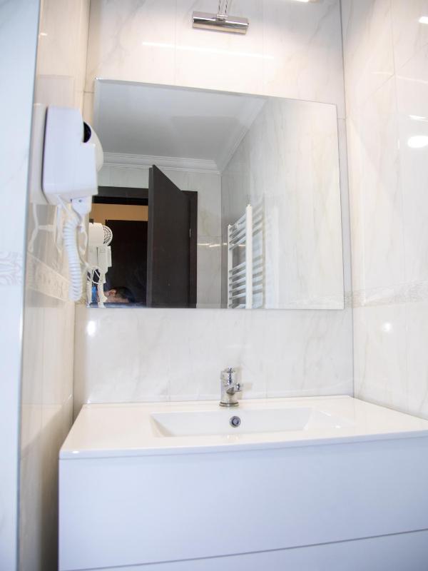 Suite image 2