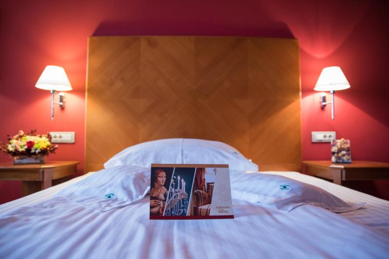 Executive Double or Twin Room image 1