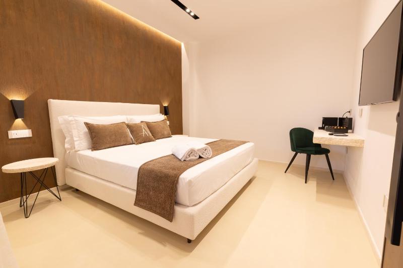 Superior Double Room image 1