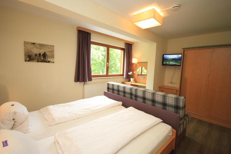 Two-Bedroom Apartment image 3