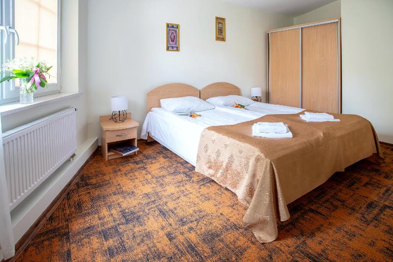 Double Room image 1
