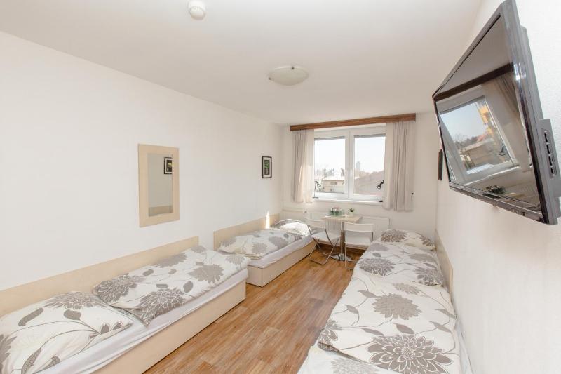 Quadruple Room image 1
