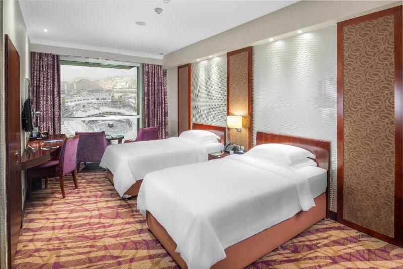  Spacious Partial Kaaba View Room – Twin Beds