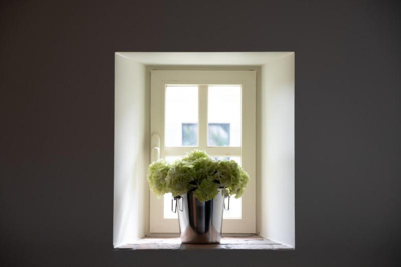 King Room image 4