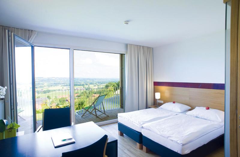 Double Room with Balcony - Panoramic View image 3