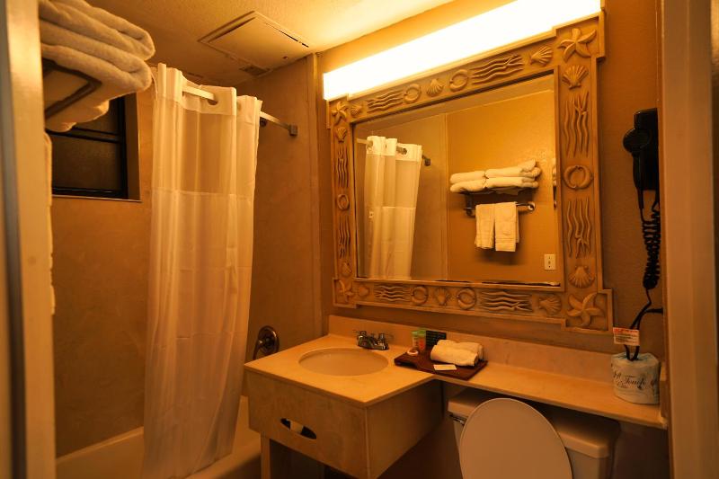 Double Room image 3