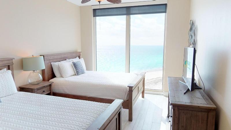 Portofino Tower 3 Unit 1601 - image 34