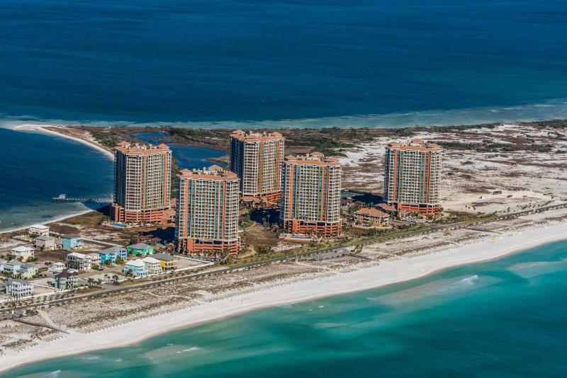 Portofino Tower 3 Unit 1601 - image 49