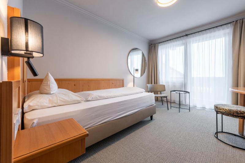 Single Room image 4