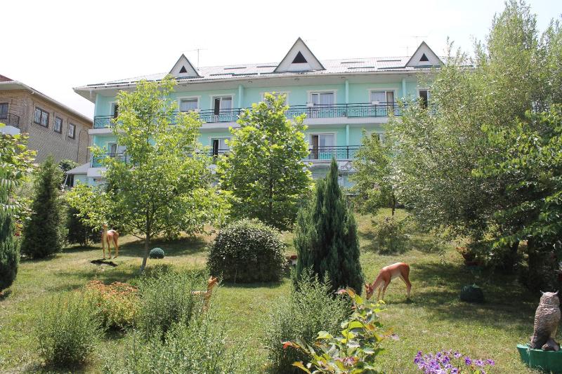 Green Hotel Images
