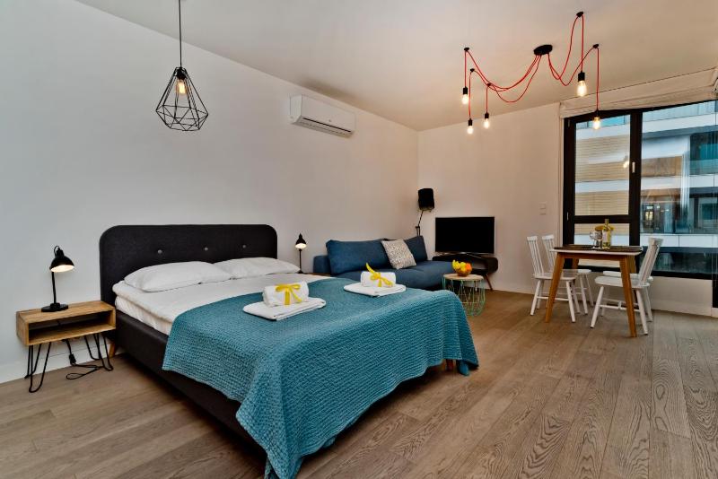 Studio Apartment with Sea View - ul. Mickiewicza 7/16 image 3