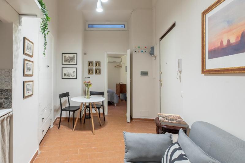 iFlat Pantheon Cozy Studio - image 3