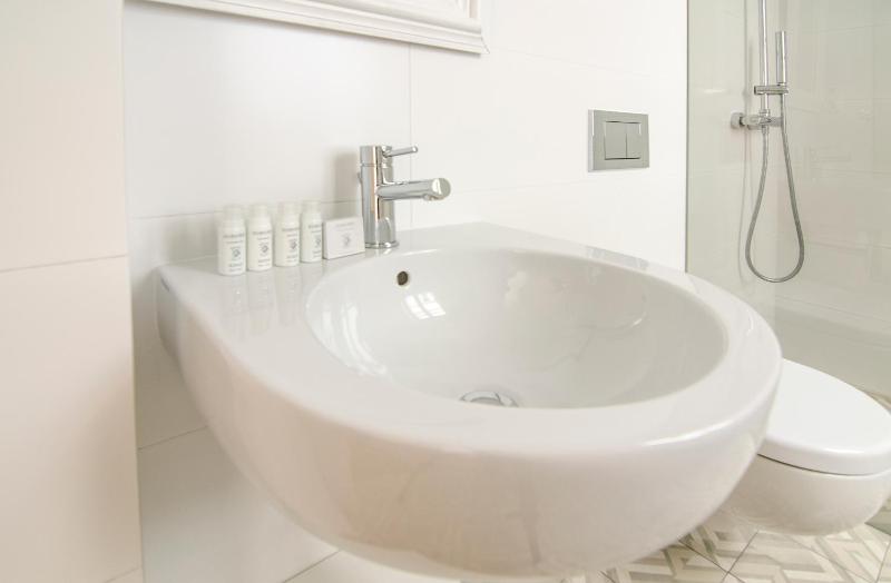 Wishlist Prague Residences - Charles Bridge Karlova - image 9