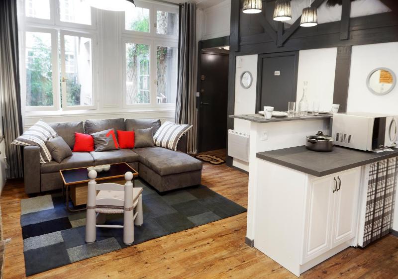 Apartment image 1
