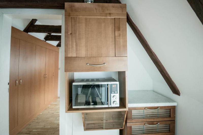 Basic Triple Room image 4