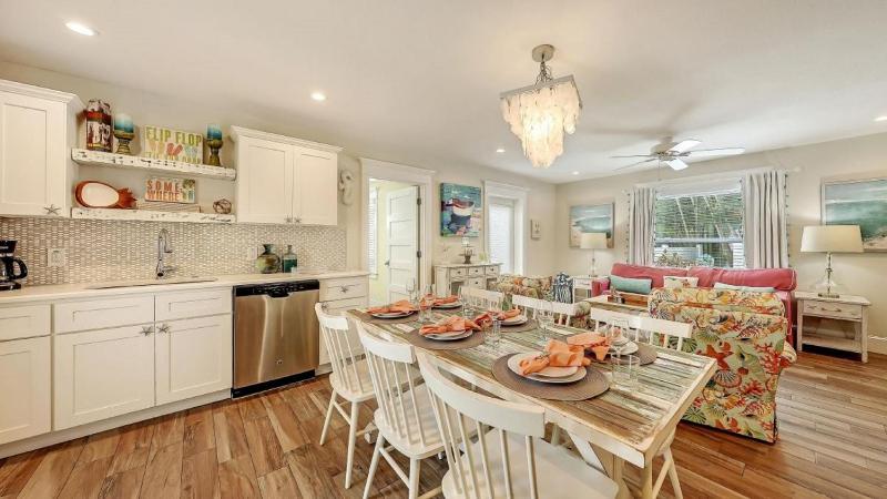 Canal Lower-Gorgeous 3 bed 3 bath near SK Village - image 6